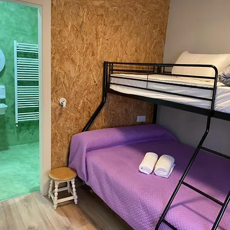 O Santo Hostel *